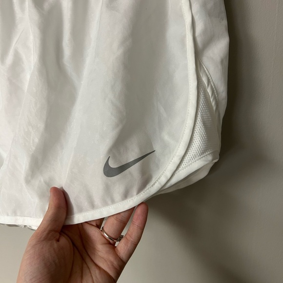 Nike White Dri Fit Shorts - Picture 2 of 5